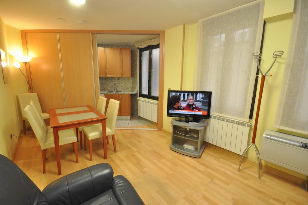 Apartamentos Toro 33 Σαλαμάνκα Δωμάτιο φωτογραφία