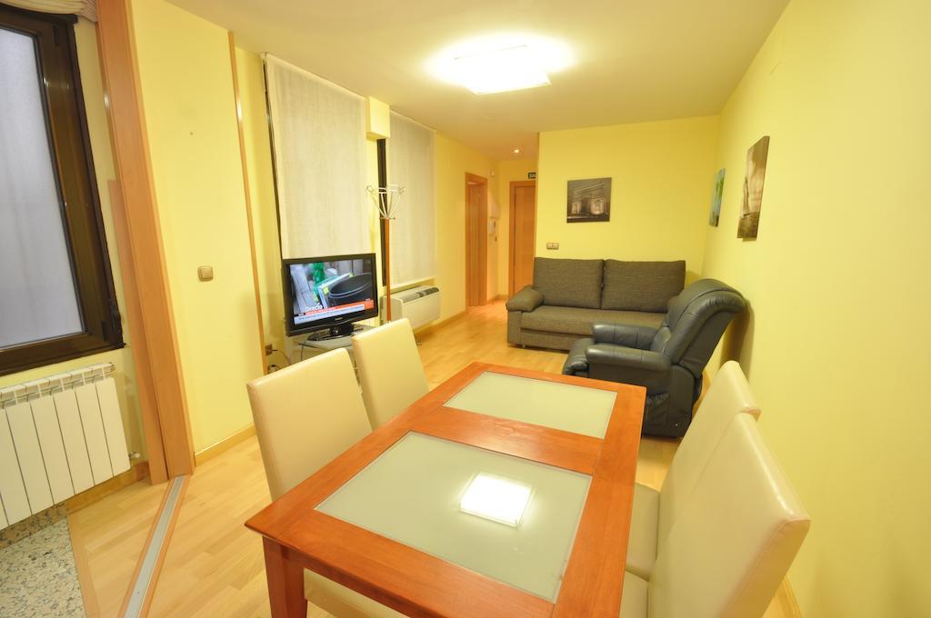Apartamentos Toro 33 Σαλαμάνκα Δωμάτιο φωτογραφία